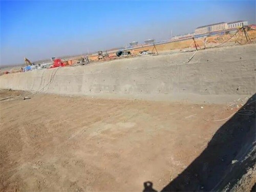 荷塘高铁桩基础建设
